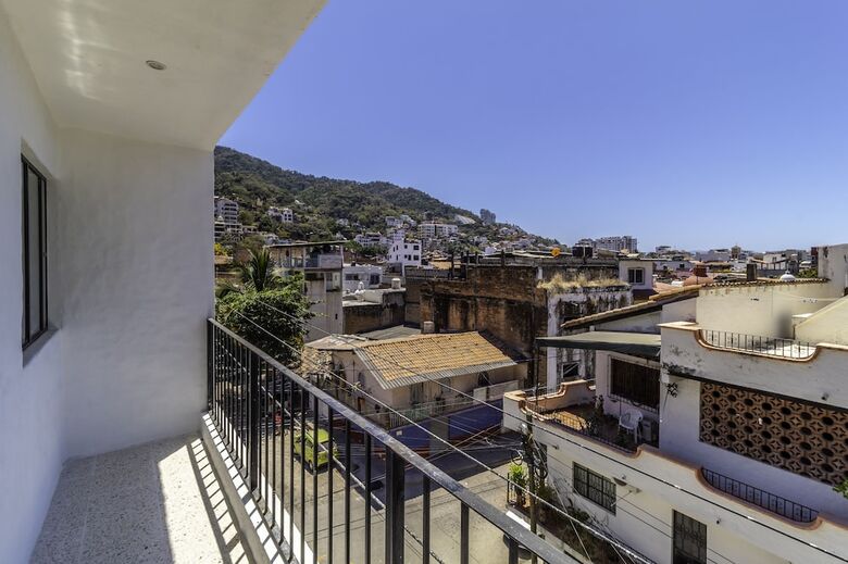 Aparthotel Cuale Condo Retreats