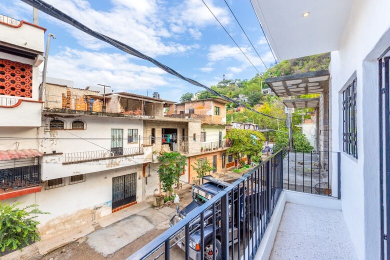 Aparthotel Cuale Condo Retreats