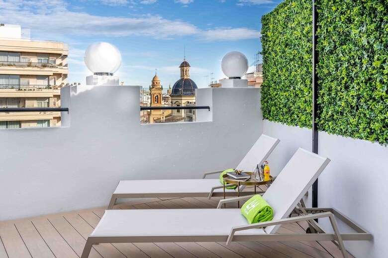 Hotel L&h Gran Via Valencia