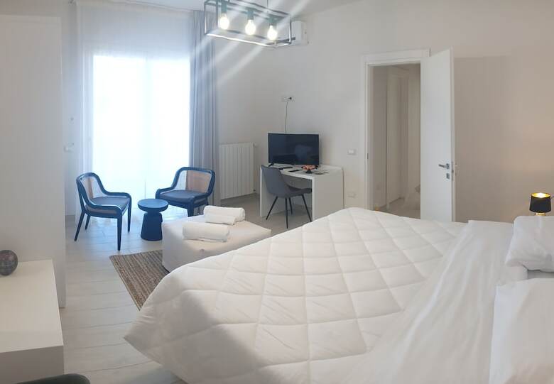 Mya Luxury Rooms