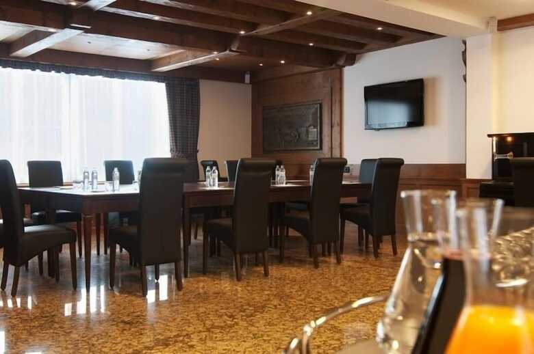 Hotel Zur Burg
