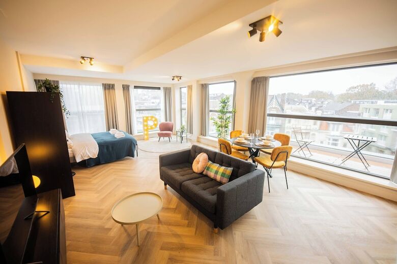 Hotel Alphabet Apartments Hilversum