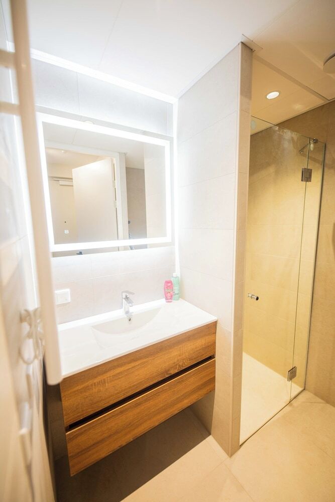 Hotel Alphabet Apartments Hilversum