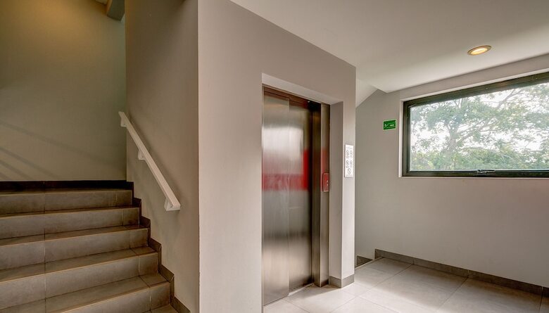 Hotel Nick Price By Stella Rentals