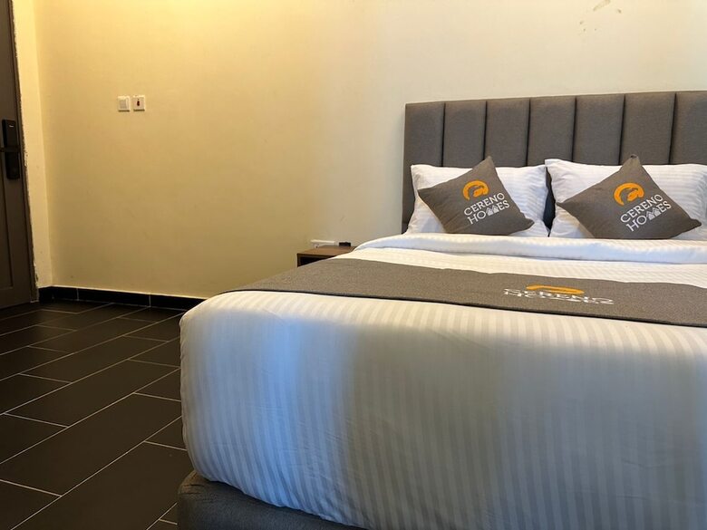 Hotel Cereno Homes Accra