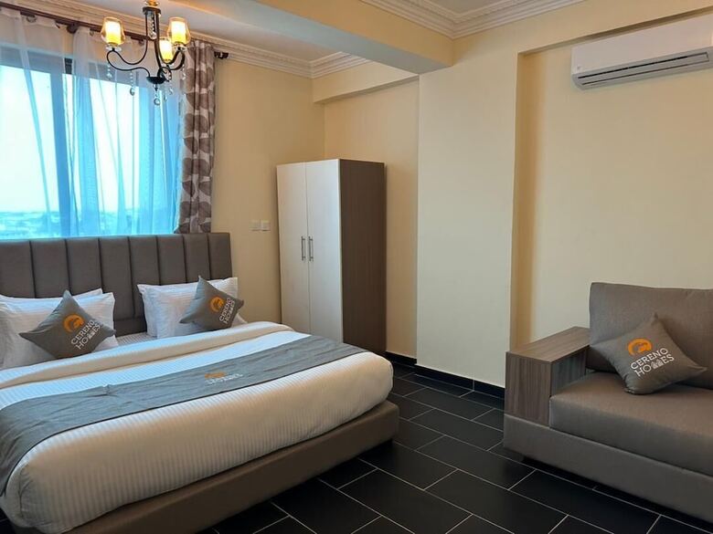 Hotel Cereno Homes Accra