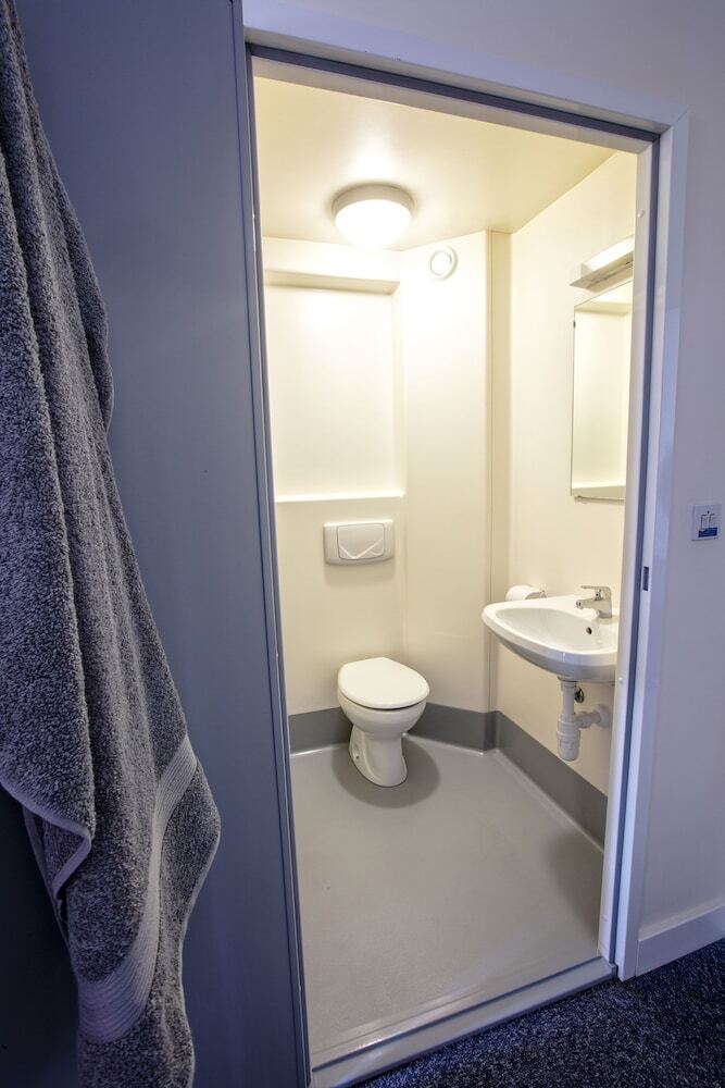 Belmont Apartments And Rooms