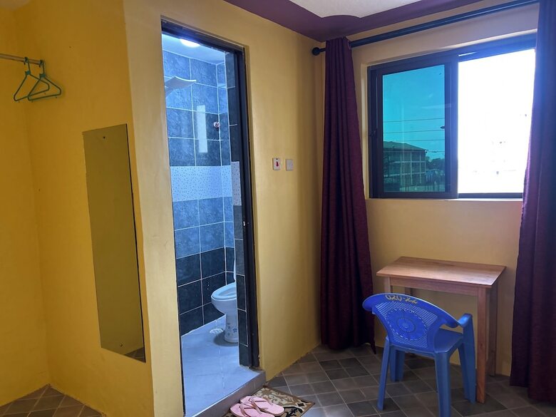 Bed & Breakfast 020-22airbnbs