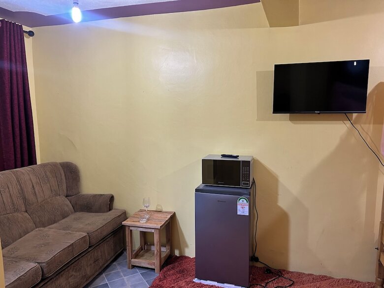 Bed & Breakfast 020-22airbnbs