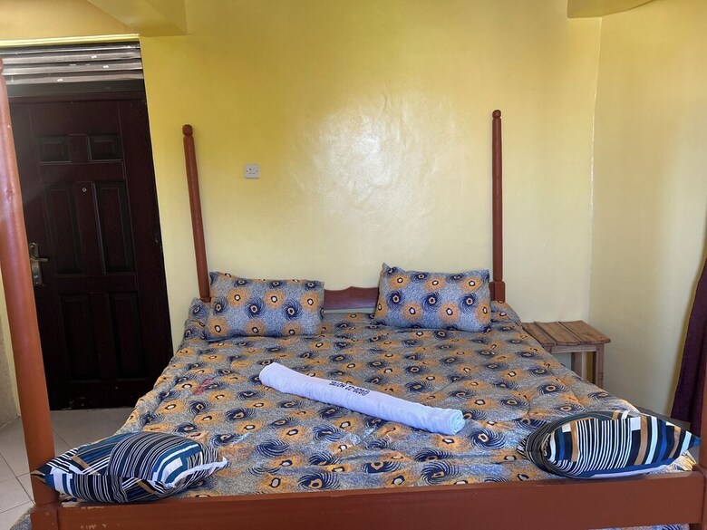 Bed & Breakfast 020-22airbnbs