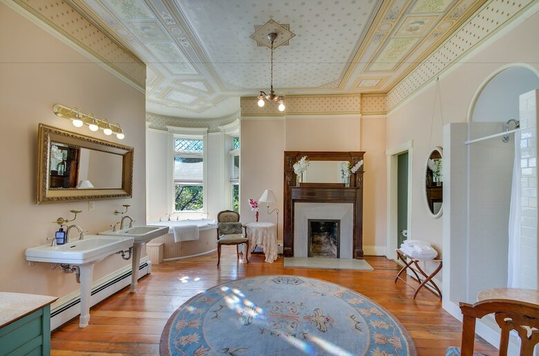 Bed & Breakfast Lumber Baron Inn