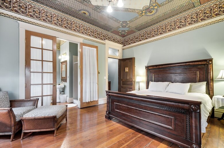 Bed & Breakfast Lumber Baron Inn