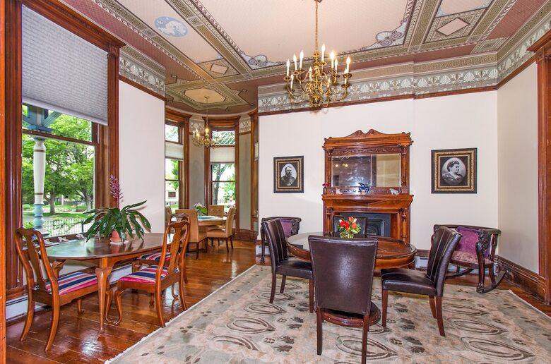 Bed & Breakfast Lumber Baron Inn