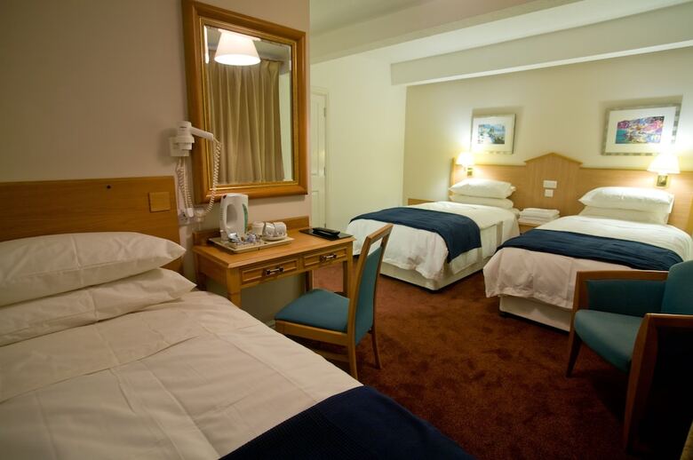 Hotel 46