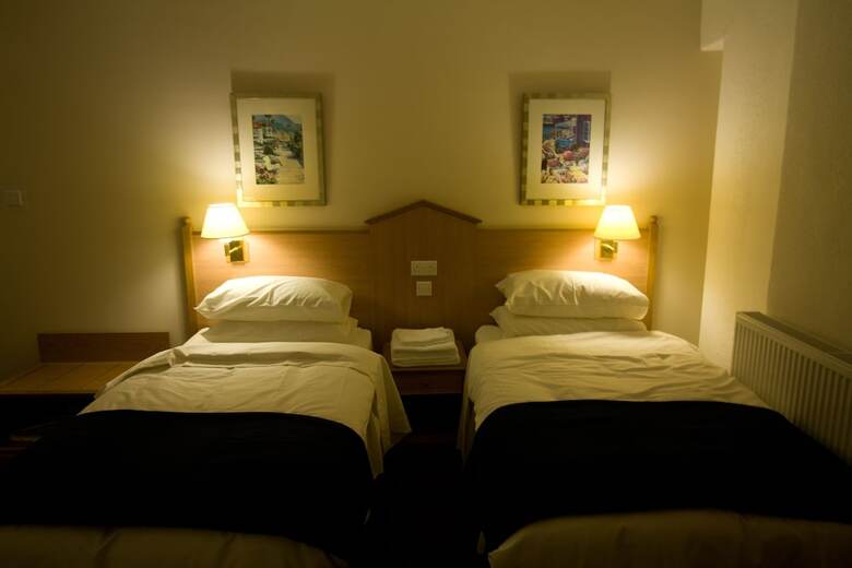 Hotel 46