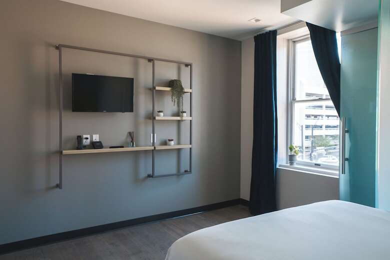 Sova Micro-room & Social Hotel