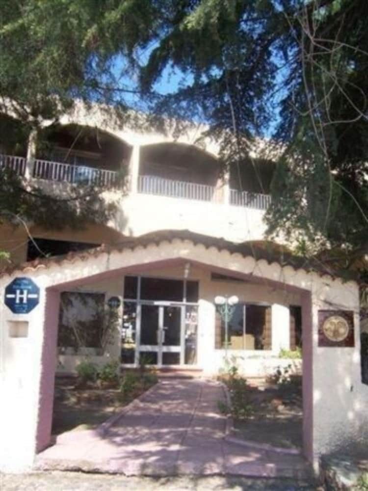 Hotel Motel Le Colibri