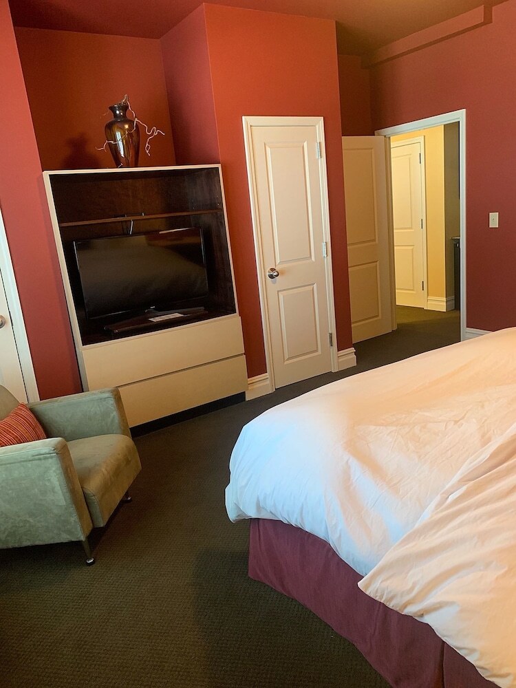 Hotel Blue Bay Inn