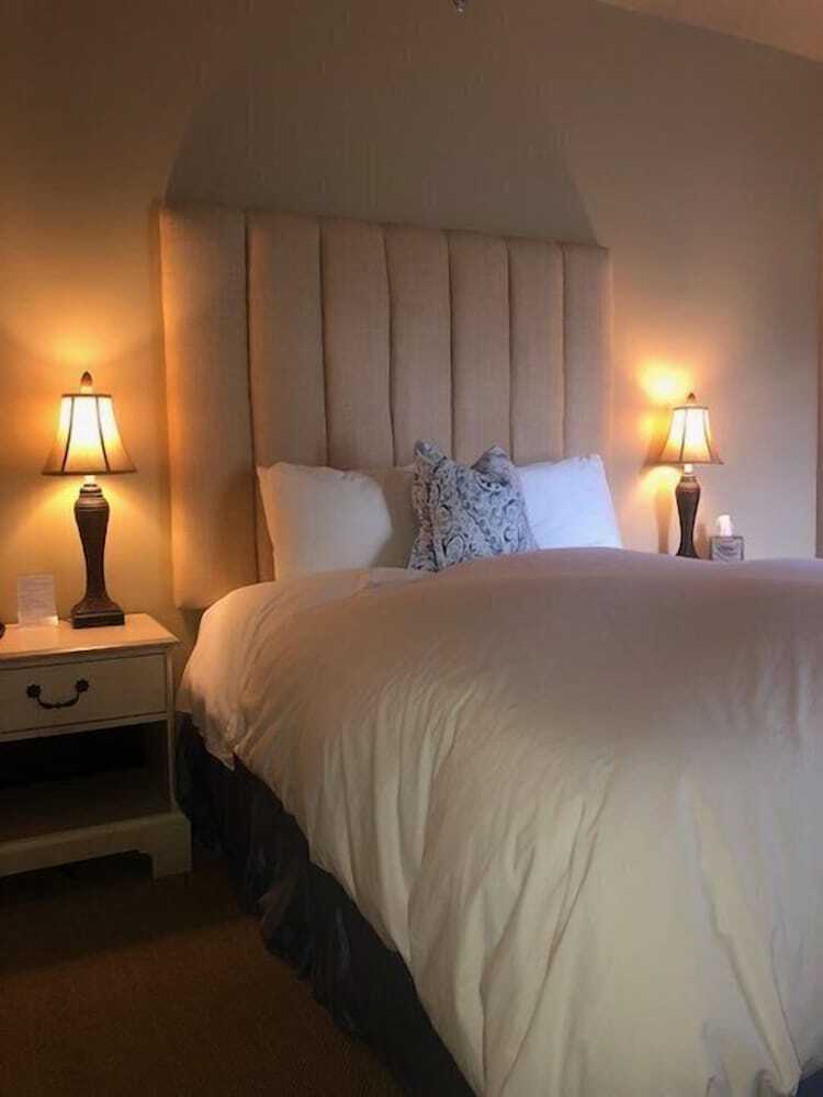 Hotel Blue Bay Inn