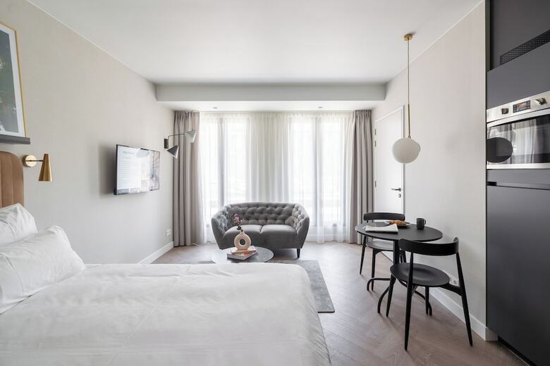 Yays Antwerp Opera By Numa
