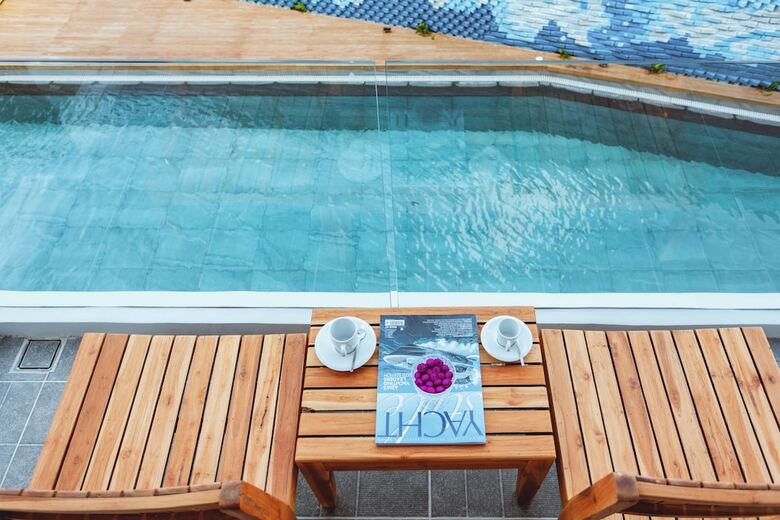 Hotel Anona Beachfront Phuket Resort