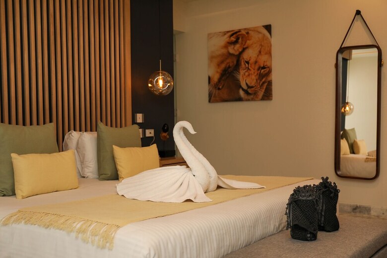 Hotel Panther Bay Villa & Golf