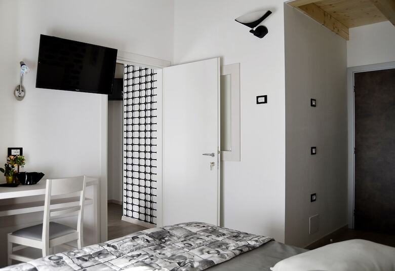 Hotel Garn� Seventy Design Rooms