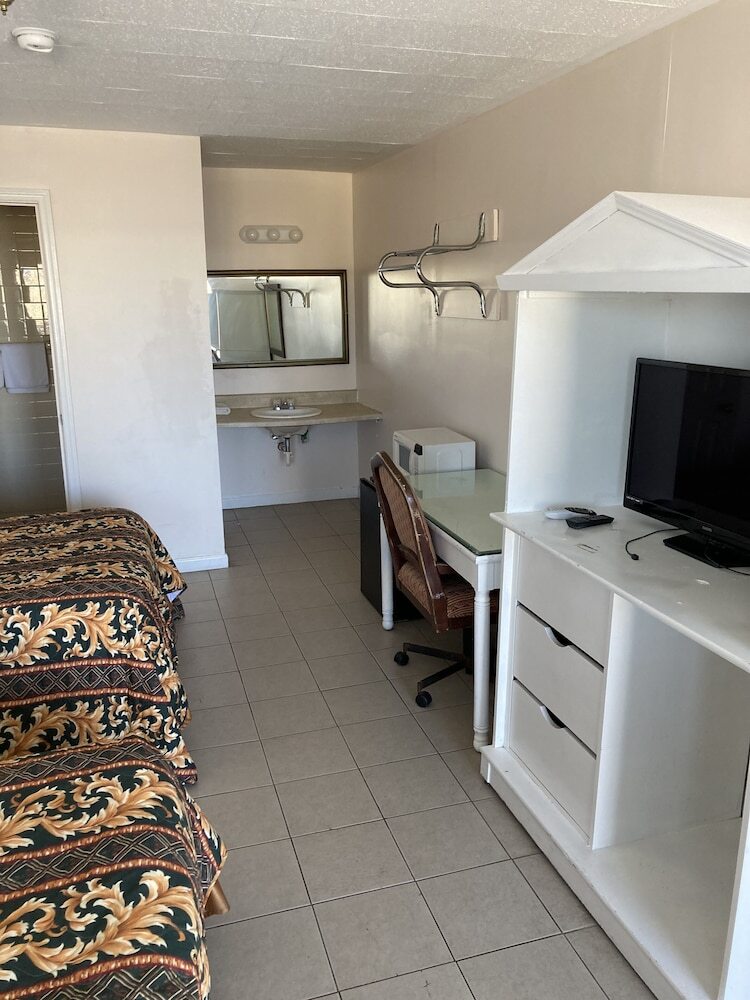 Surfside Motel