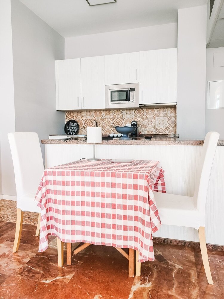 Aparthotel Apartamentos Calma Rentals