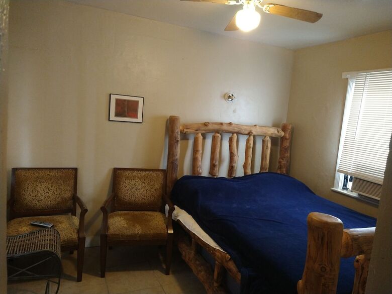 El Amigo Motel
