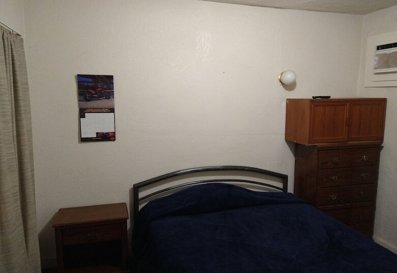 El Amigo Motel