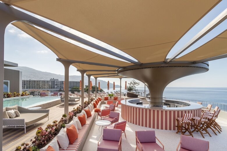 Hotel Next - Savoy Signature