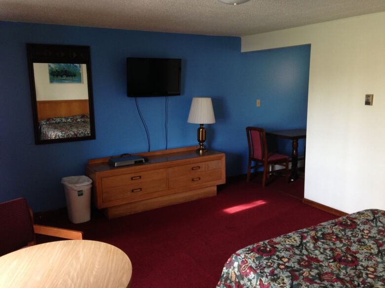 Chateau Motor Lodge