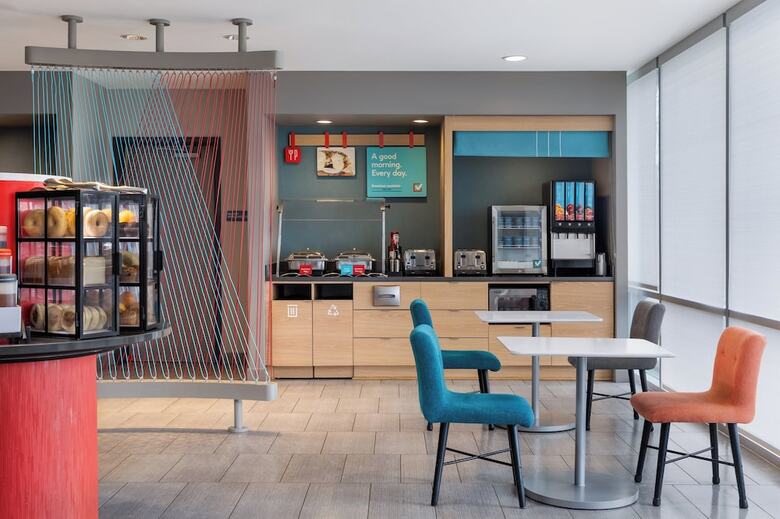 Avid Hotel Toronto - Vaughan Southwest By Ihg
