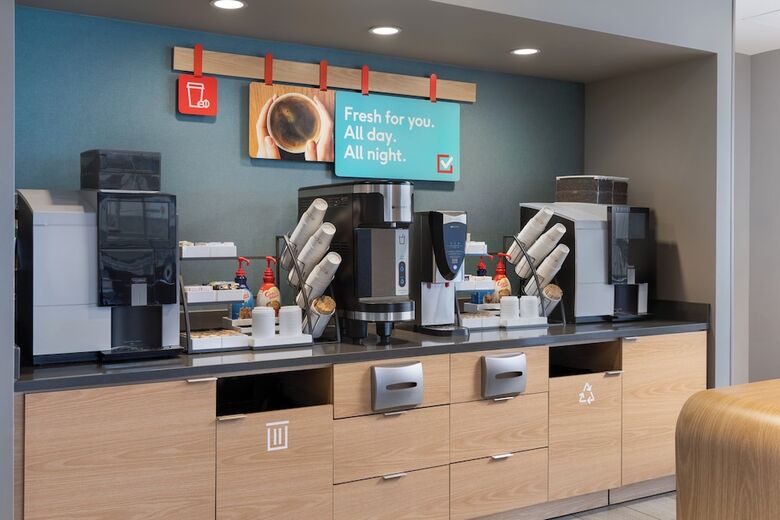 Avid Hotel Toronto - Vaughan Southwest By Ihg