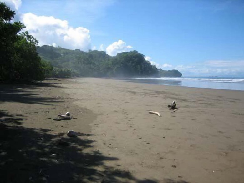 Hotel Tropical Sands Dominical Eco Inn