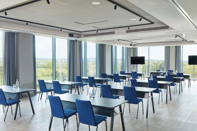 Hotel Courtyard By Marriott Exeter Sandy Park