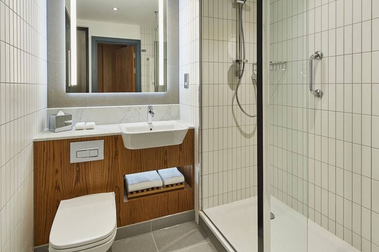 Hotel Courtyard By Marriott Exeter Sandy Park