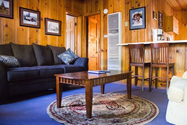 Hotel Holiday Haus Motel