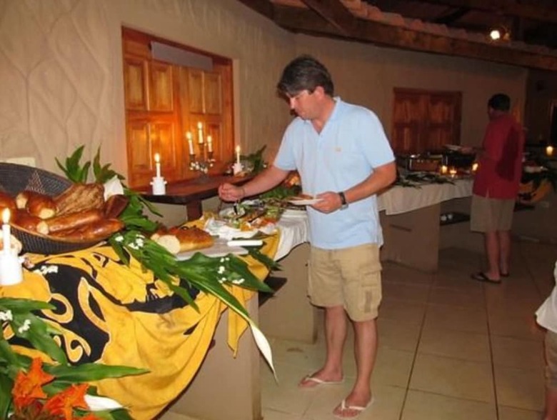 Hotel Popa Paradise Beach Resort
