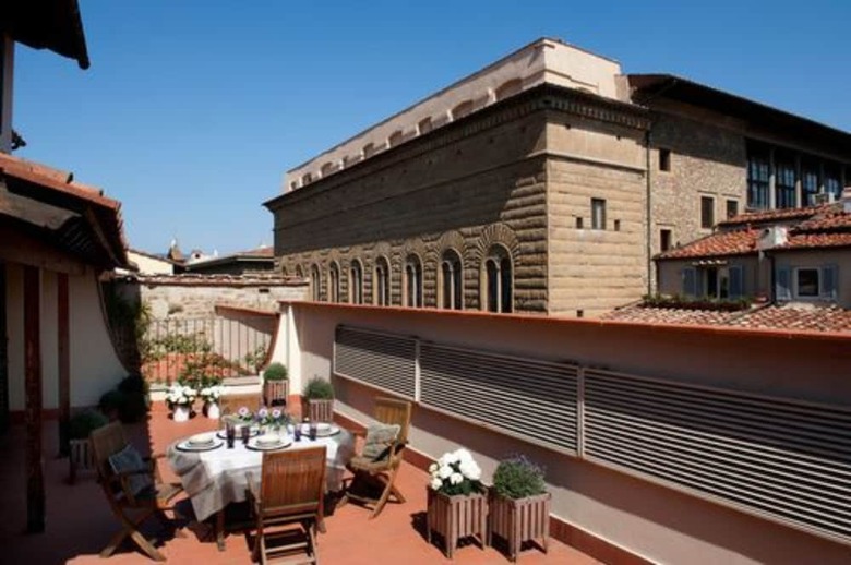 Residencia Tornabuoni Suites Collection