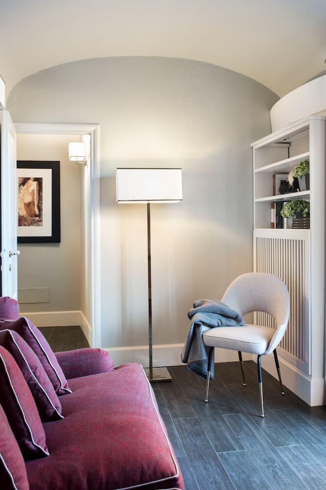 Residencia Tornabuoni Suites Collection