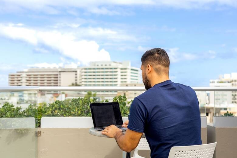The Wave Hotel Condado