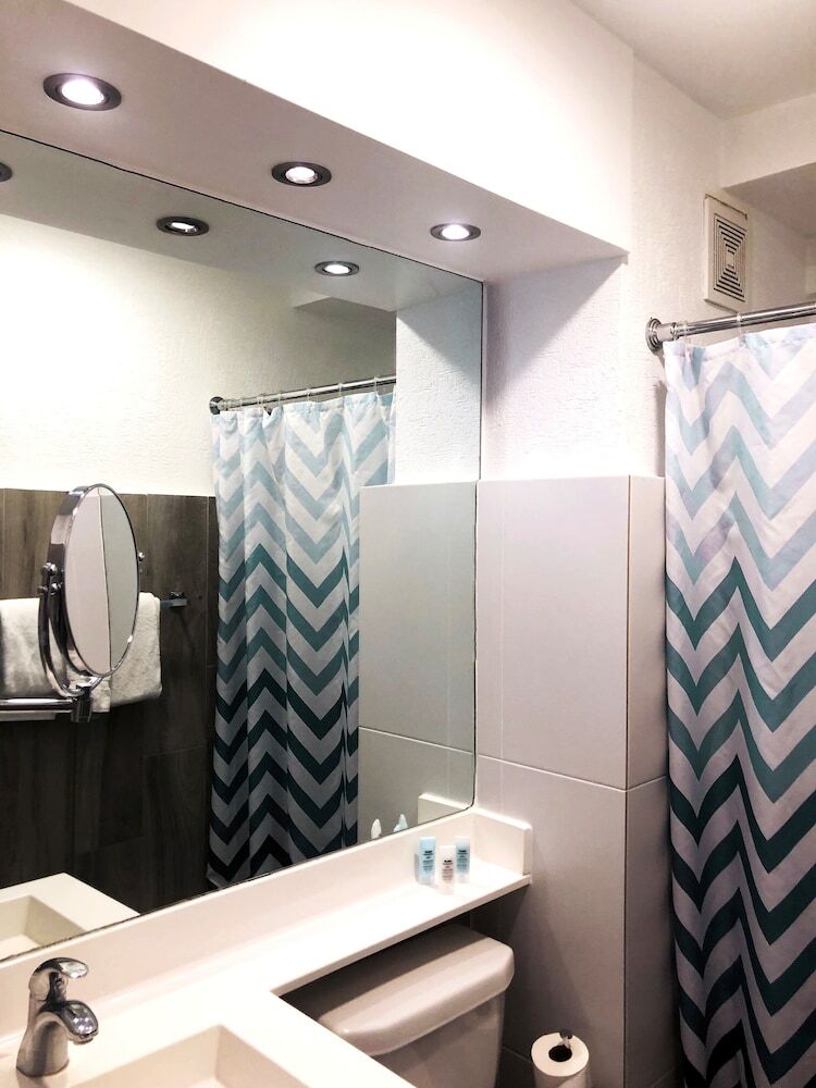 The Wave Hotel Condado