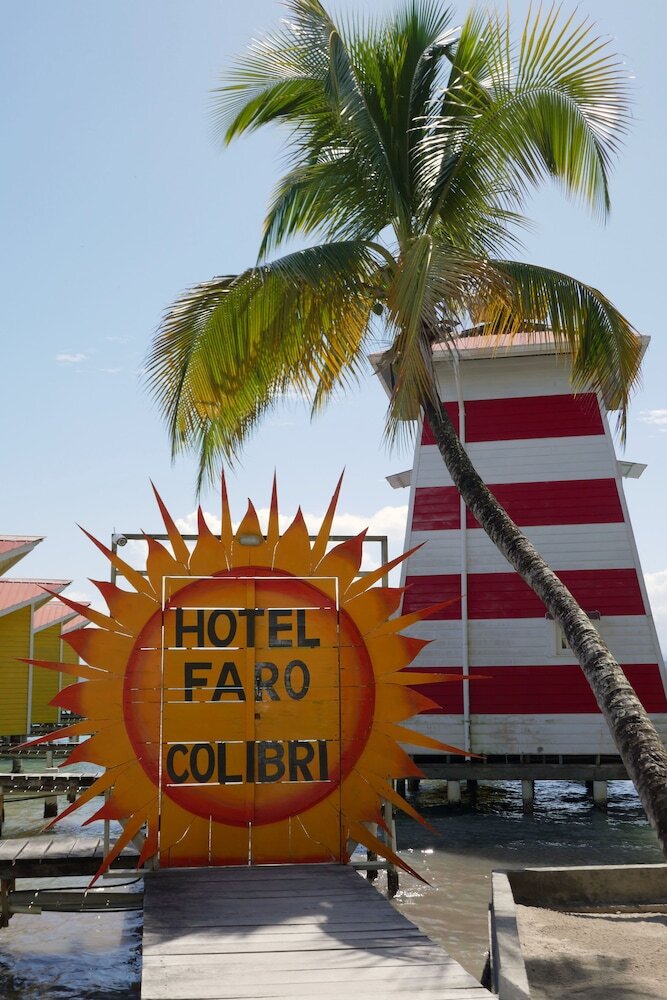 El Faro Del Colibri