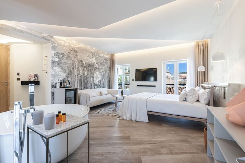 Le Dortoir Boutique Suites