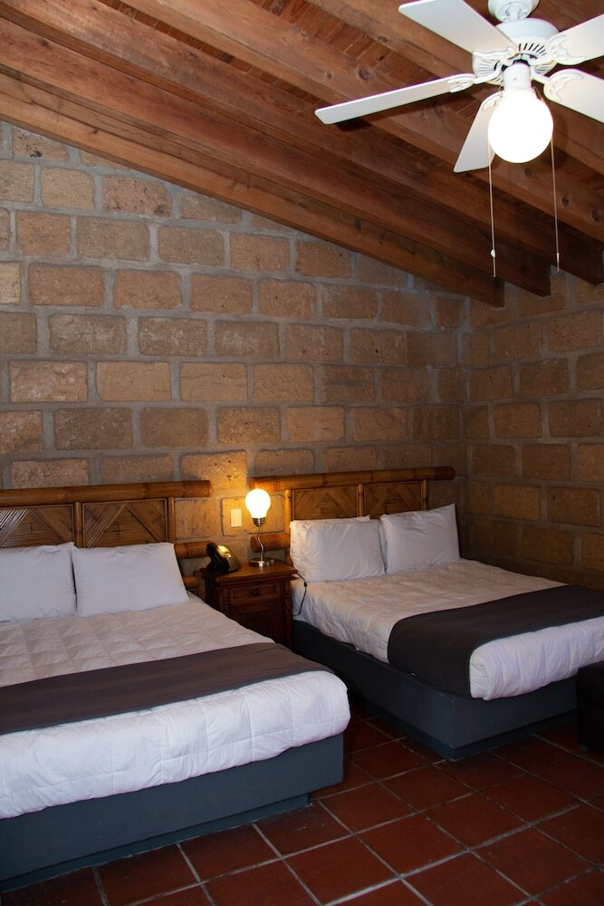 Hotel Sol Y Fiesta