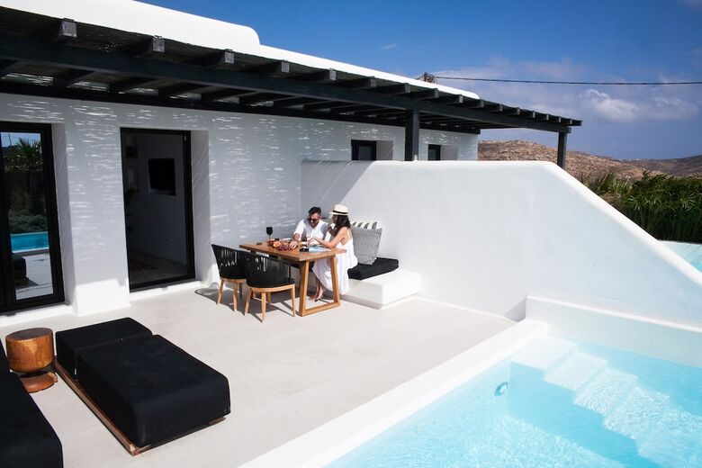 Hotel Agrari Bo Suites