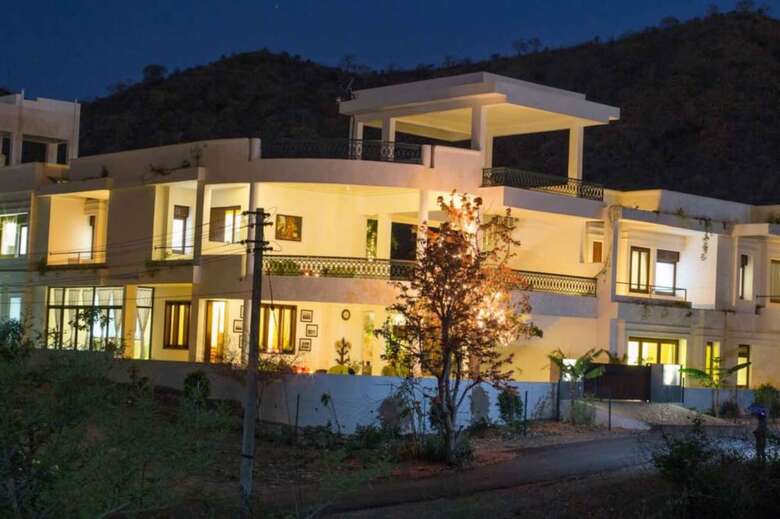 Hotel Devraj Villa-a Luxury Homestay With Pool