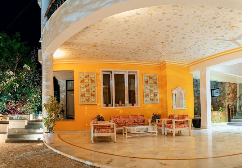 Hotel Devraj Villa-a Luxury Homestay With Pool
